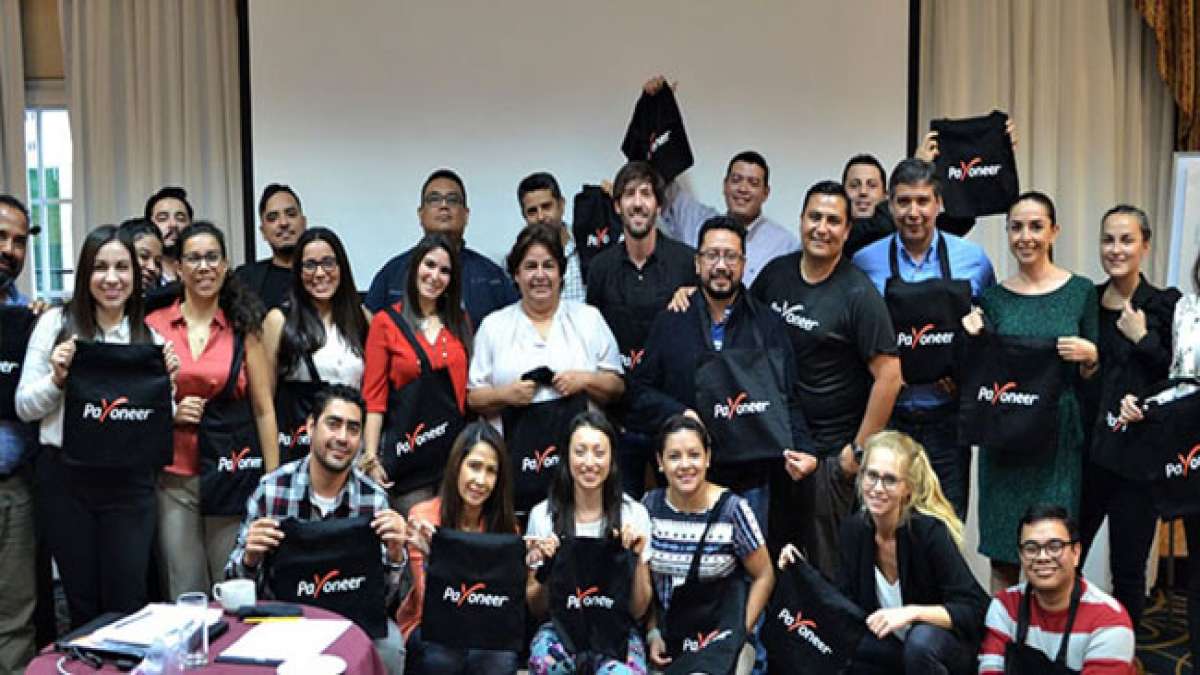 Feiern Sie den Tag des Unternehmers in El Salvador am 18. Juni mit der Industrie- und Handelskammer.