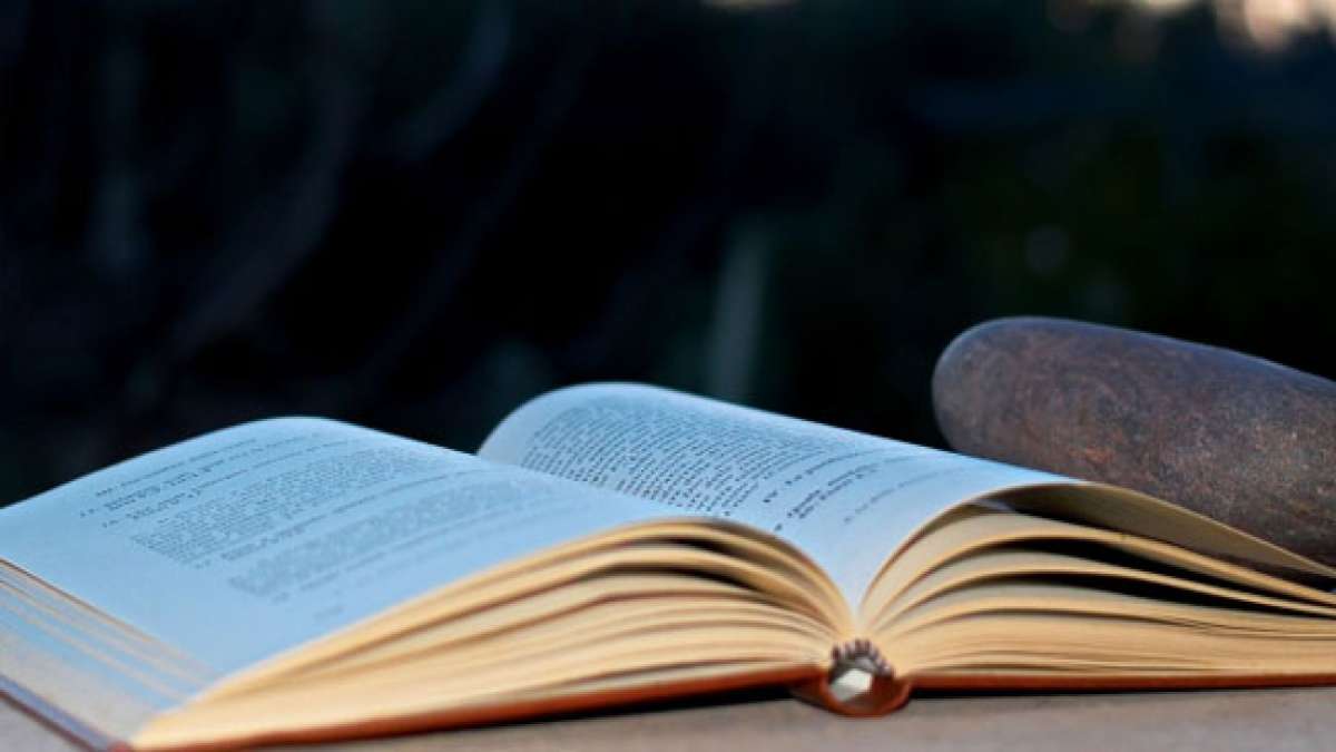 Feiern Sie den Tag der galicischen Literatur (Día das Letras Galegas) am 17. Mai! Feiern Sie den Tag der galicischen Literatur (Día das Letras Galegas) am 17. Mai!