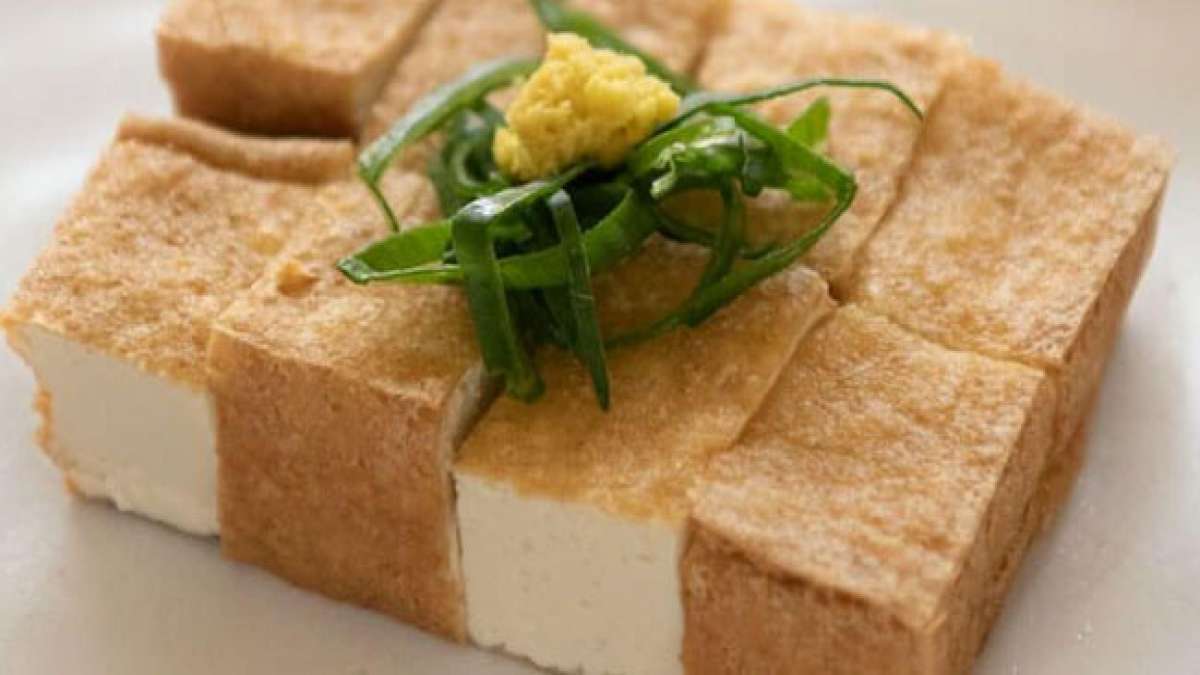 Feiern Sie den Tofu-Tag (Tofu No Hi) in Japan und entdecken Sie die Vielfalt dieses uralten Lebensmittels.