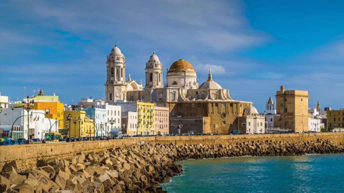 Dieses Datum ehrt das Erbe von Cádiz und seine historische Bedeutung.