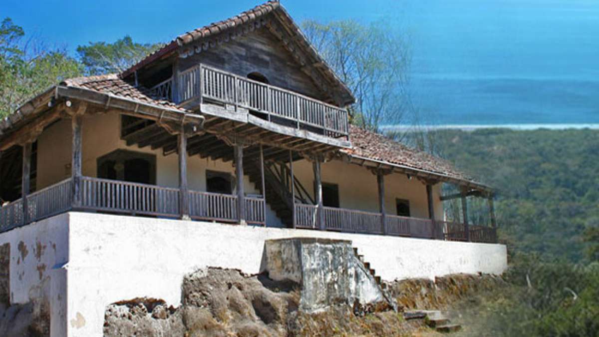 Gedenken Sie dem entscheidenden Moment in der Geschichte Costa Ricas – die Schlacht von Santa Rosa, bei der die Filibuster-Armee unter William Walker vertrieben wurde.