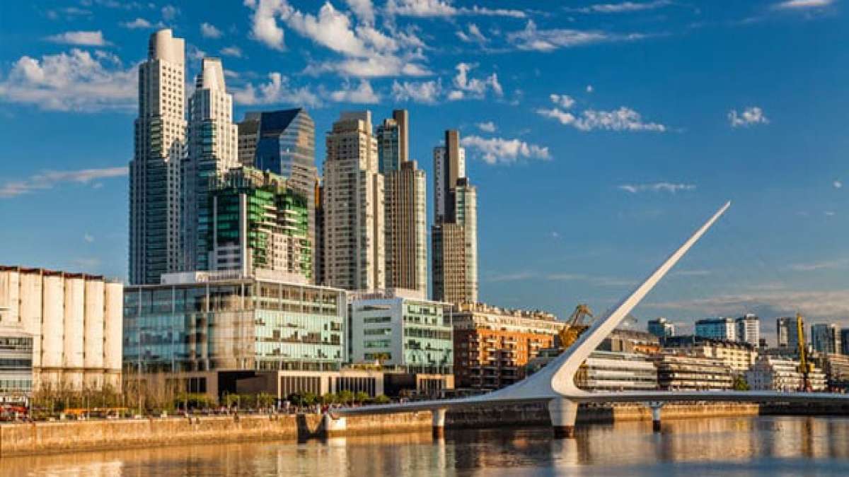 Feiern Sie den Handelstag in Argentinien und würdigen Sie die wichtige Rolle, die Händler und Unternehmer bei der Förderung von Fortschritt, Wohlstand und wirtschaftlicher Entwicklung spielen.