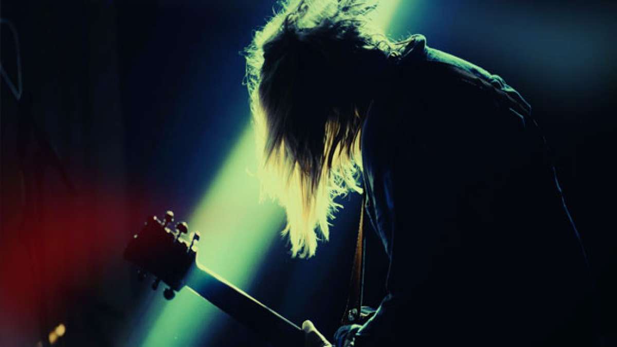 Tauchen Sie ein in die Geschichte des Rock'n'Roll und seiner humanitären Bedeutung.