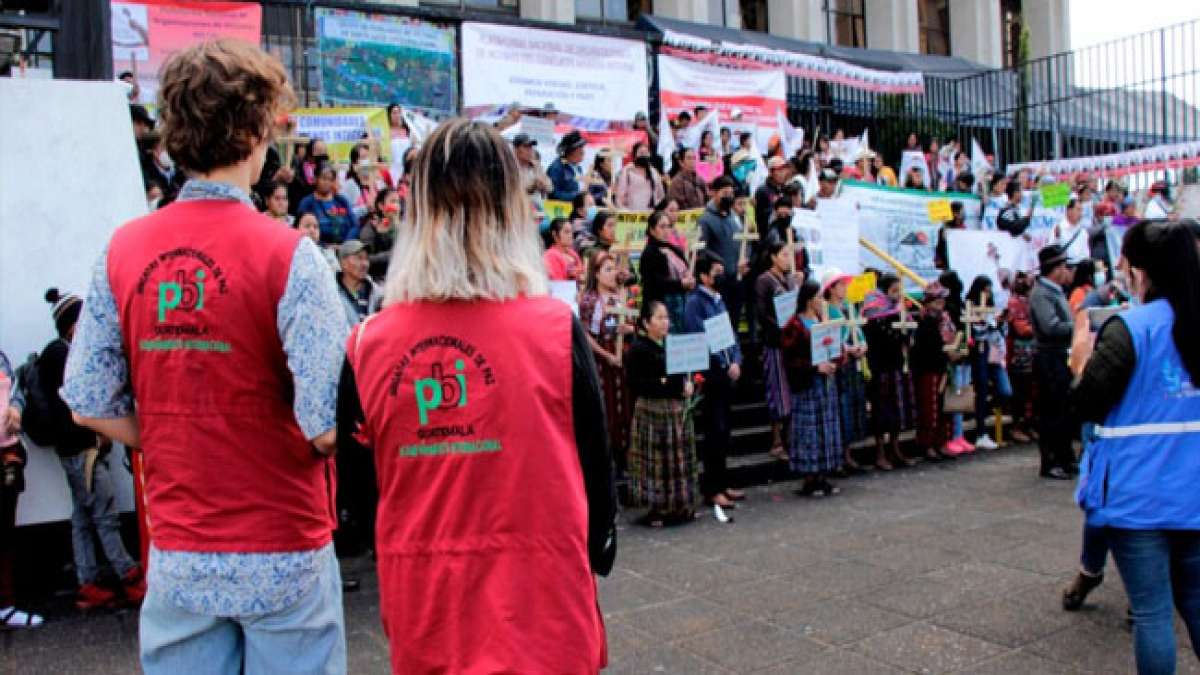 2. August – Tag der nationalen Würde in Guatemala: Ein Tag, um die Geschichte und die Widerstandskraft Guatemalas zu feiern. 2. August – Tag der nationalen Würde in Guatemala: Ein Tag, um die Geschichte und die Widerstandskraft Guatemalas zu feiern.