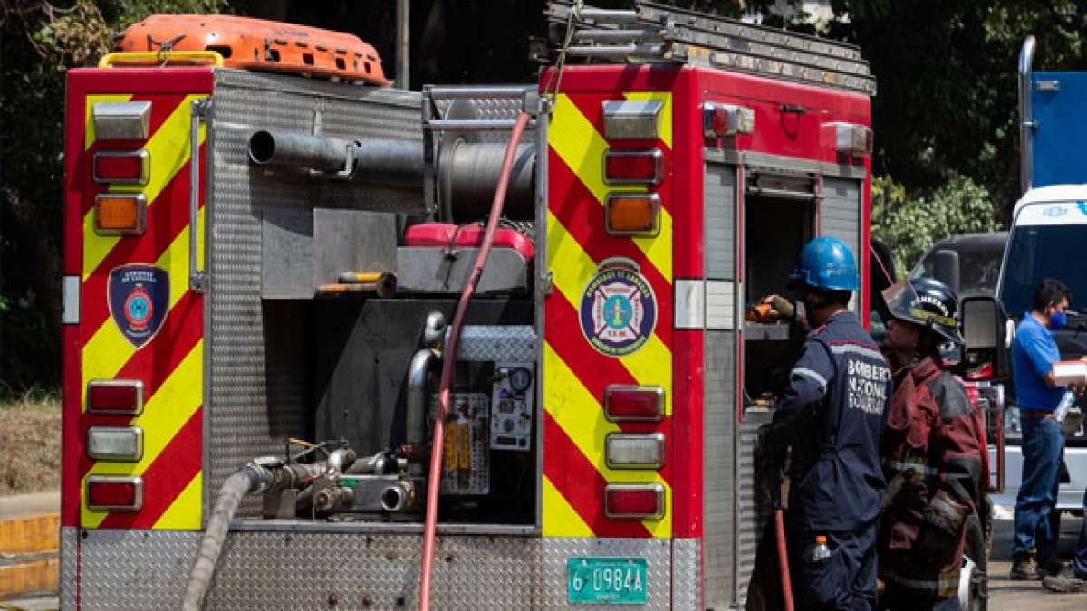 Gedenken Sie den mutigen Feuerwehrleuten in Venezuela am 20. August, die tagtäglich Leben und Eigentum schützen, sei es bei Bränden, Überschwemmungen oder Naturkatastrophen.