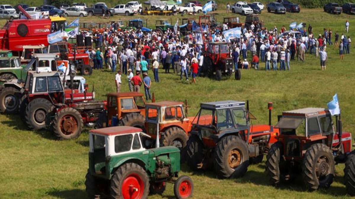 Feiern Sie den argentinischen Tag des Landarbeiters, der an die historische Einführung des ersten Landarbeiterstatuts im Jahr 1944 erinnert.