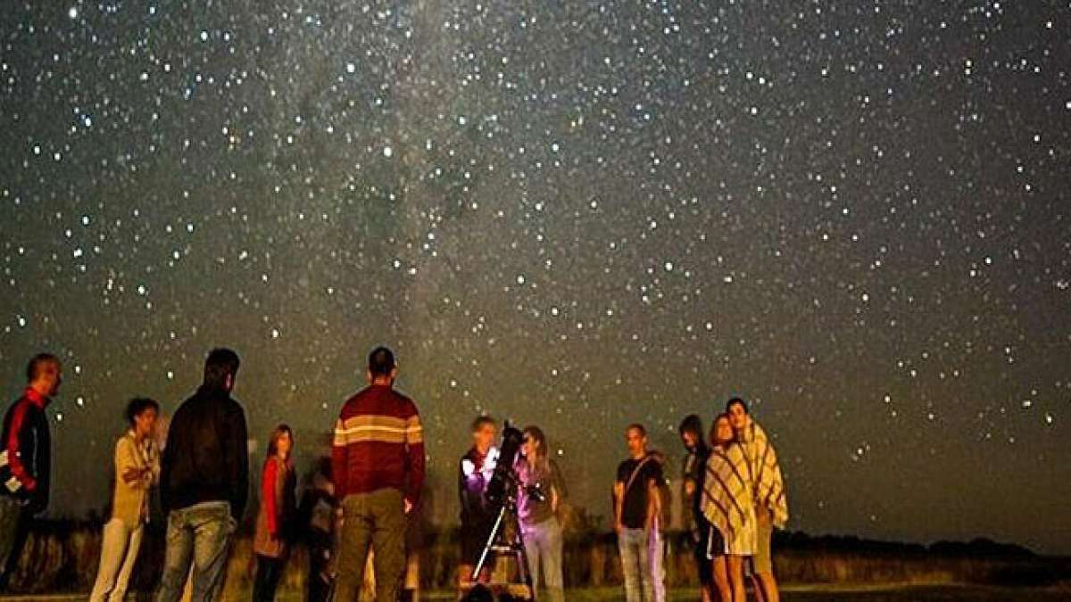 Erfahren Sie mehr über die bedeutende Rolle dieser Sternwarte in der Wissenschaft und ihr Erbe als eine der ältesten und renommiertesten wissenschaftlichen Einrichtungen des Landes. Erfahren Sie mehr über die bedeutende Rolle dieser Sternwarte in der Wissenschaft und ihr Erbe als eine der ältesten und renommiertesten wissenschaftlichen Einrichtungen des Landes.