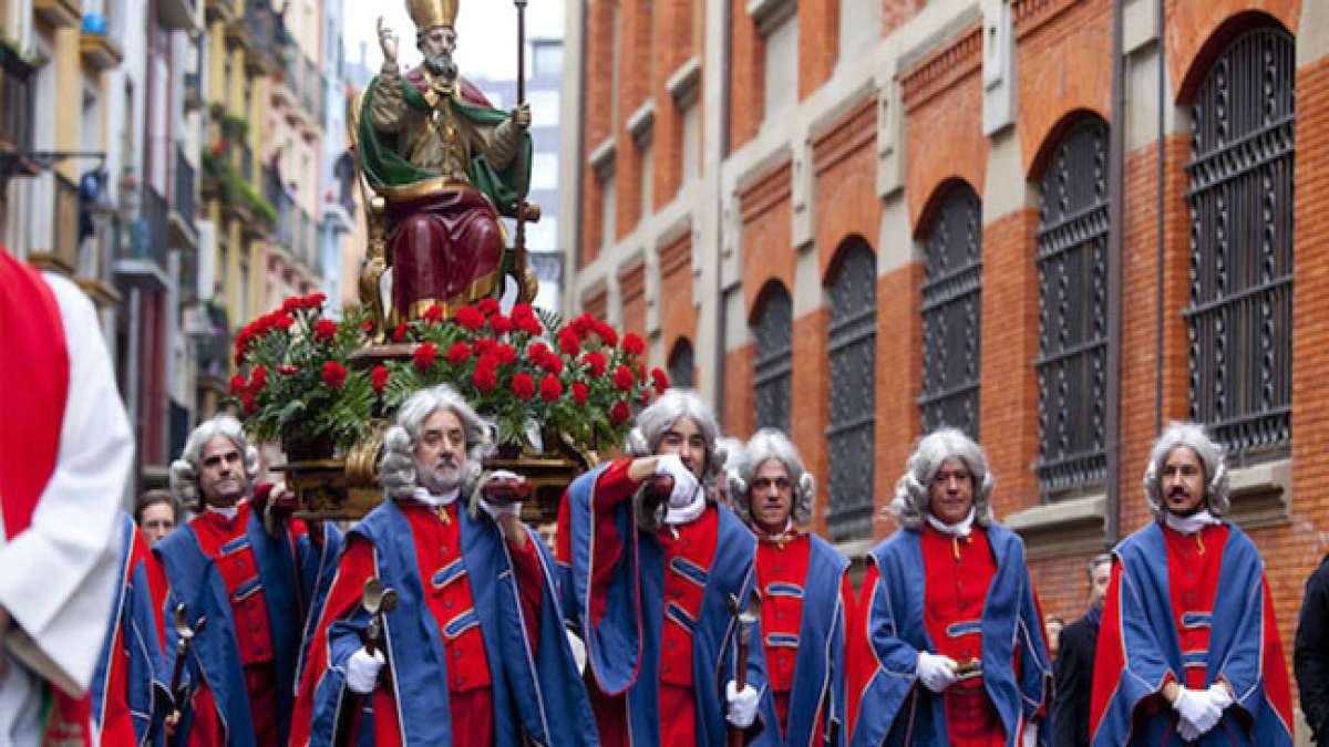 Feiern Sie mit uns das Fest des Heiligen Saturnino, dem Schutzpatron von Pamplona, am 29. November! Feiern Sie mit uns das Fest des Heiligen Saturnino, dem Schutzpatron von Pamplona, am 29. November!