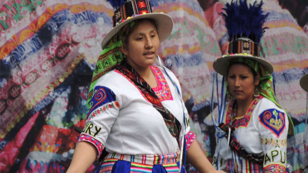 Erfahren Sie mehr über die bedeutsame Rolle des Migrationsgesetzes Nr. 25.871, das die Gleichheit und Universalität der Rechte von Migrantinnen in Argentinien sicherstellt.