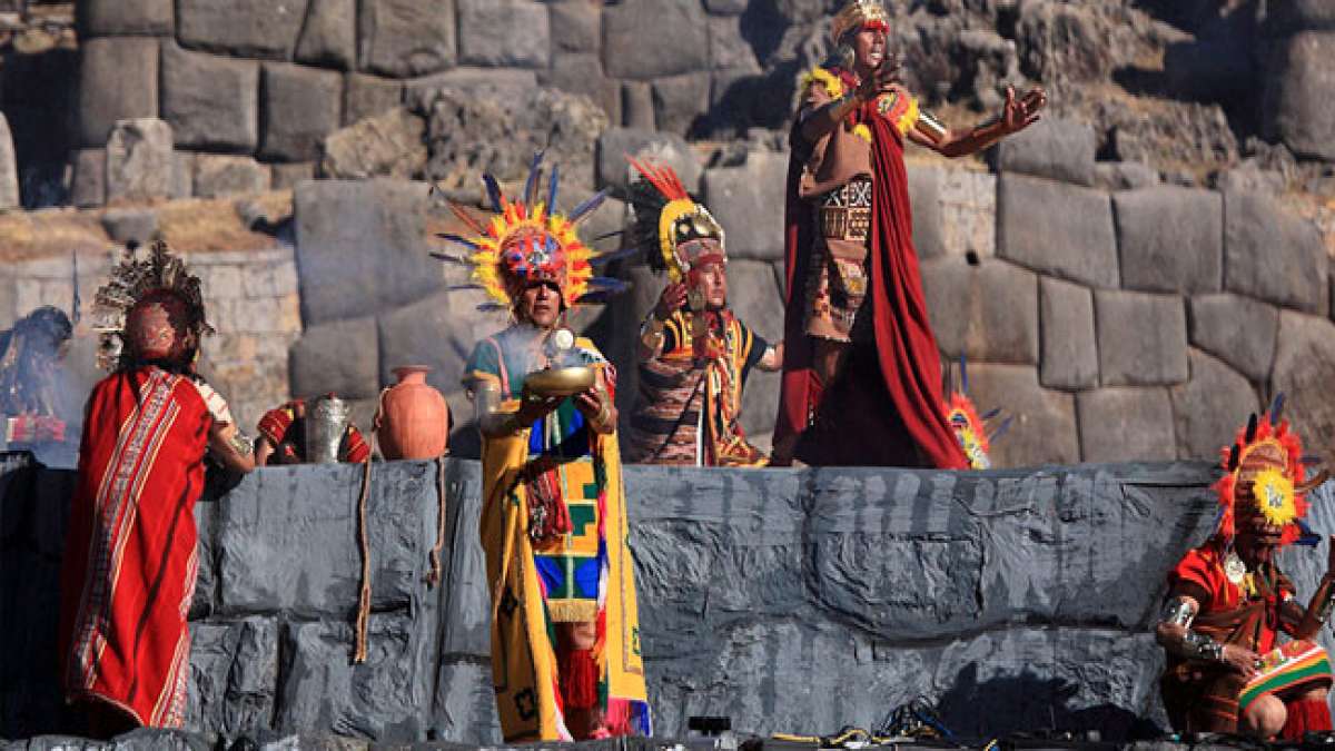 Erleben Sie die faszinierende Kultur von Peru beim Fest des verlorenen Kindes, Niño Perdido, das vom 11. bis 15. Januar in Huancavelica gefeiert wird.