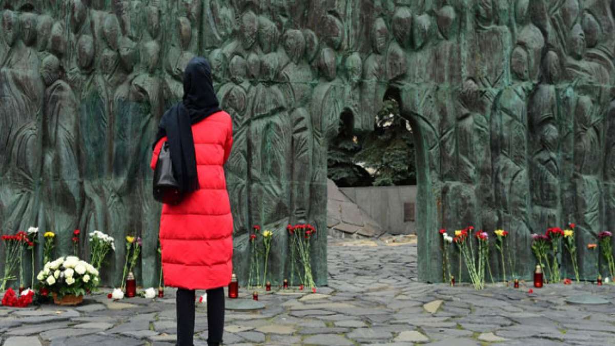 Gedenken Sie den Opfern politischer Repressionen und setzen Sie ein Zeichen gegen das Vergessen.