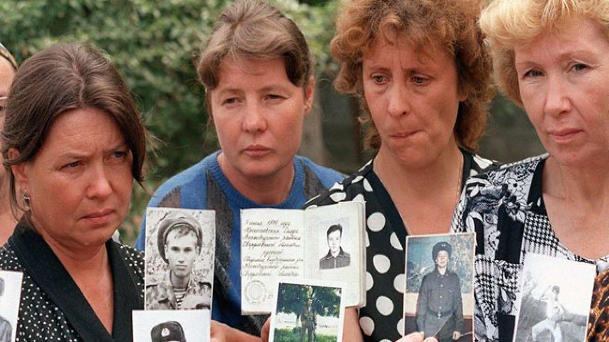 Dieser Tag ehrt nicht nur Mütter, sondern auch die Unterstützung von familiären Werten und die Bedeutung der Fürsorge für unsere Mütter.