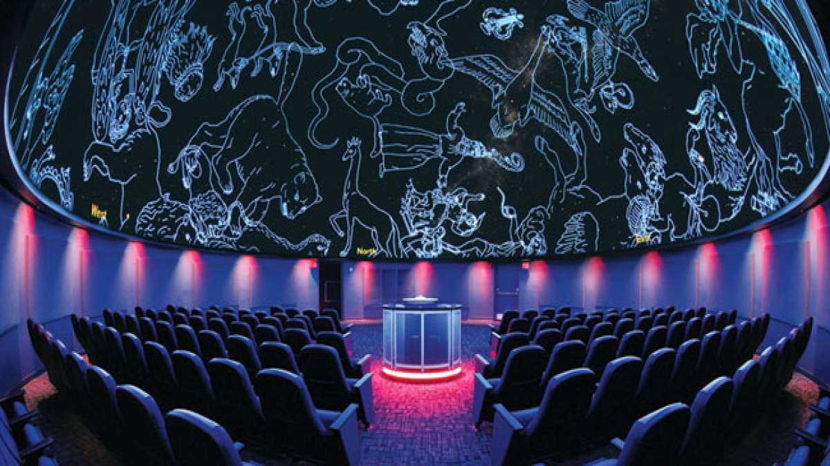 Tauchen Sie ein in die faszinierende Welt des Universums am Internationalen Planetariumstag.