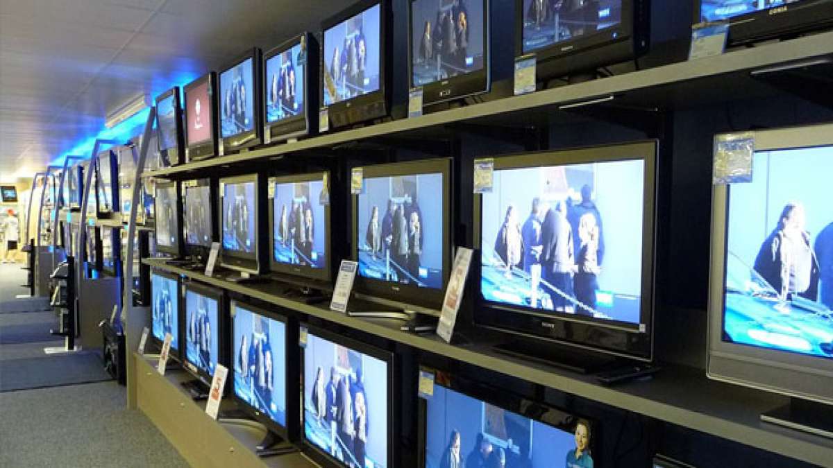 Feiern Sie den Weltfernsehtag und entdecken Sie die faszinierende Rolle des Fernsehens in unserer globalisierten Welt.