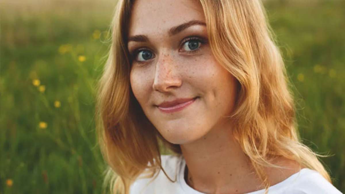 Entdecken Sie den Zauber des Weltlächeltags, der jedes Jahr am ersten Freitag im Oktober gefeiert wird, um Freude und Positivität in unseren Alltag zu bringen.