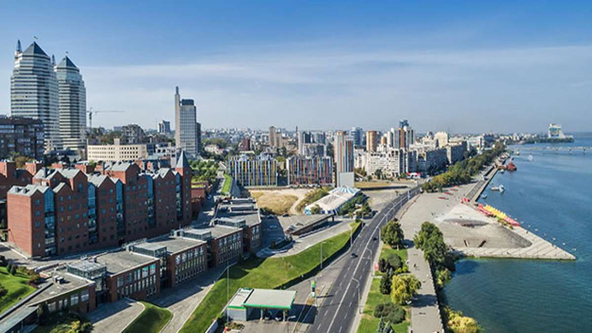 Entdecken Sie die reiche Geschichte dieser Stadt, die seit der Antike ein wichtiger Knotenpunkt im Osten war und heute ein lebendiges Zentrum der Ukraine ist.