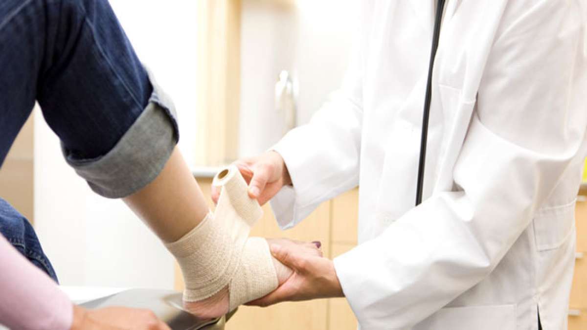 Am Welttraumatag, dem 20. Mai, feiern wir die Helden der Traumatologie und ihre wichtige Arbeit, Verletzungen und Traumata zu behandeln.