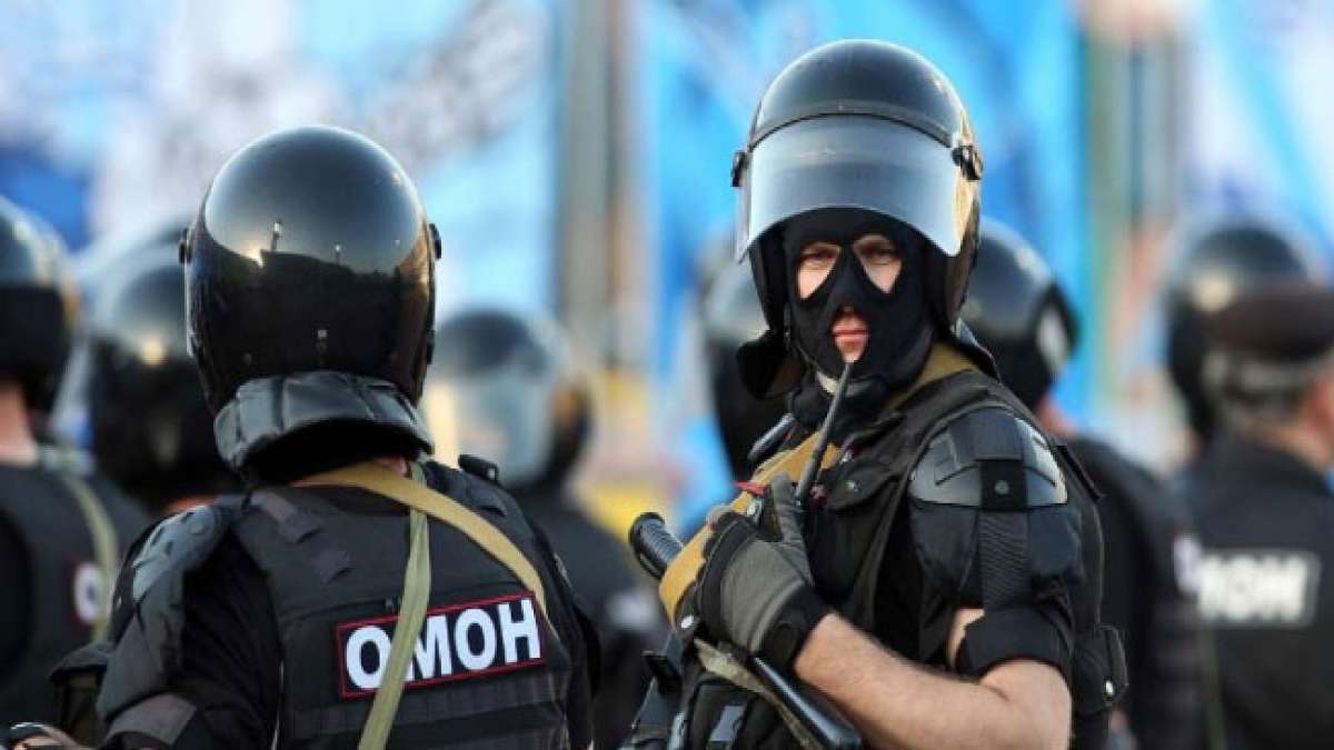 Am 3. Oktober wird in Russland der OMON-Tag begangen. Am 3. Oktober wird in Russland der OMON-Tag begangen.