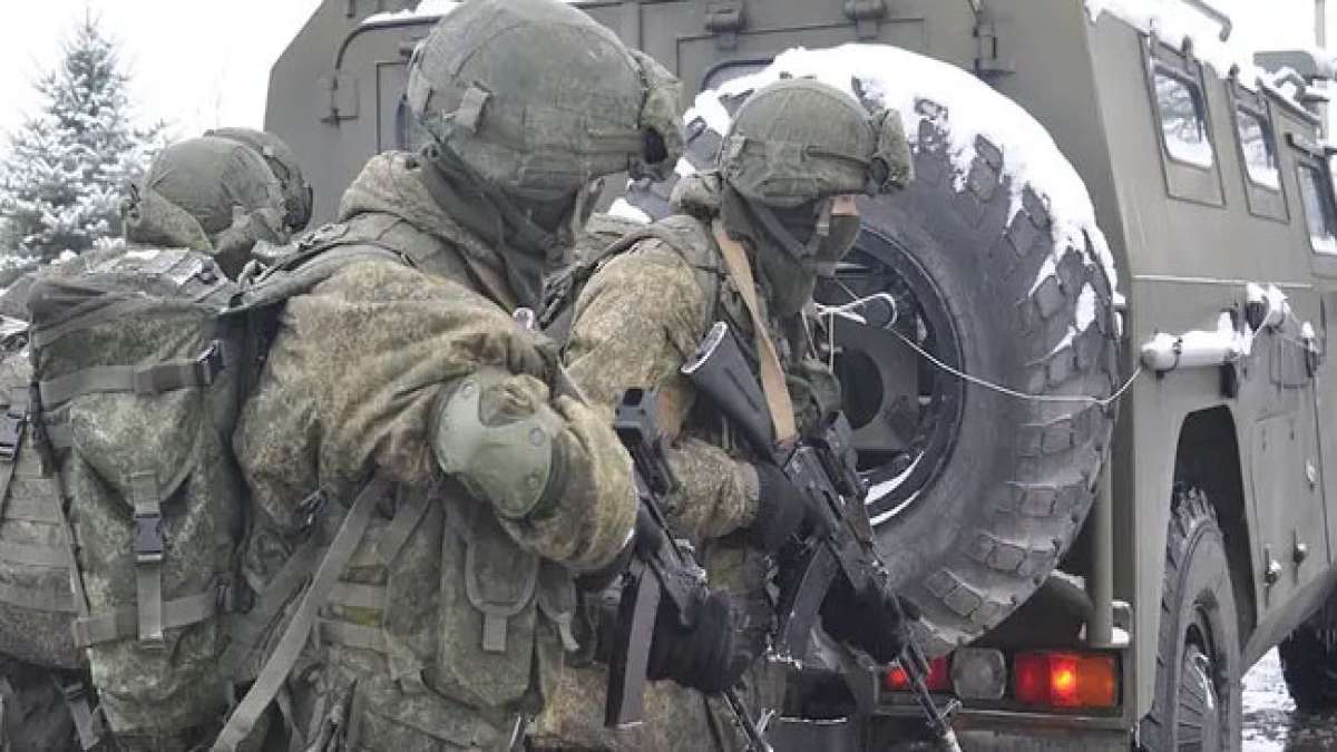 Dieser Feiertag ist umstritten, da er mit dem russischen Angriffskrieg in der Ukraine in Verbindung gebracht wird.