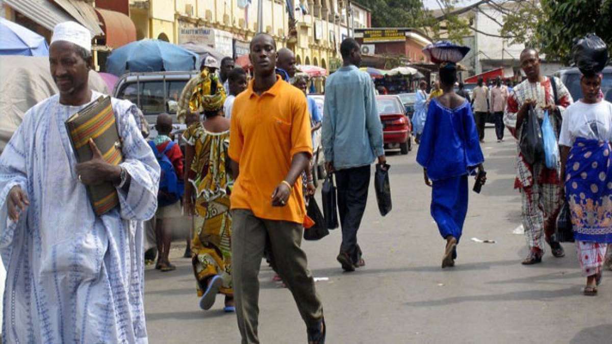 Feiern Sie den Unabhängigkeitstag der Islamischen Republik Gambia am 18. Februar und erleben Sie die Faszination dieses einzigartigen afrikanischen Landes.