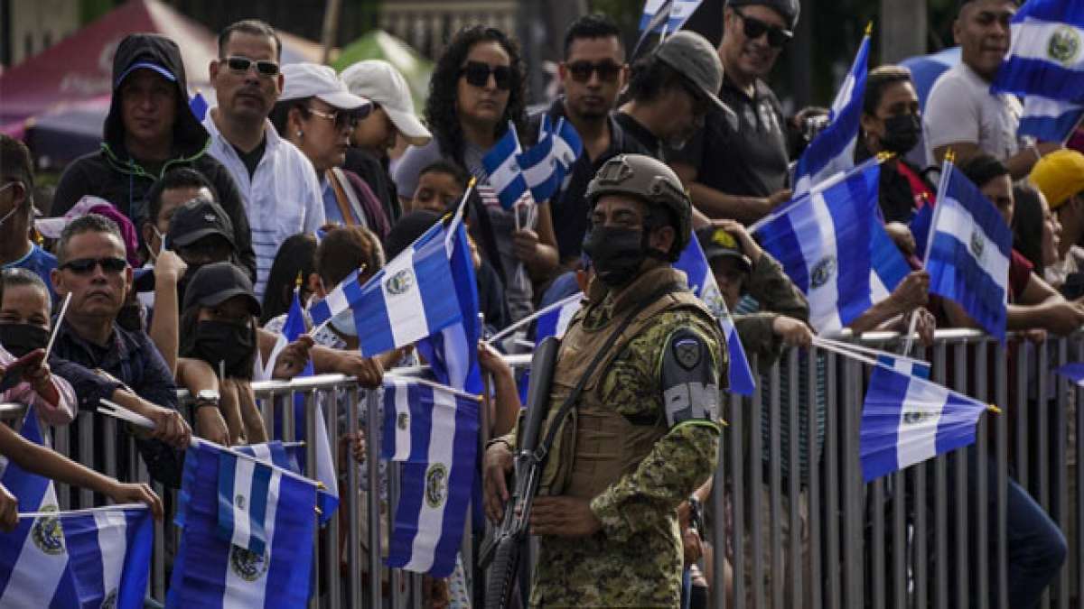 Am 15. September feiert El Salvador seinen Unabhängigkeitstag. Am 15. September feiert El Salvador seinen Unabhängigkeitstag.