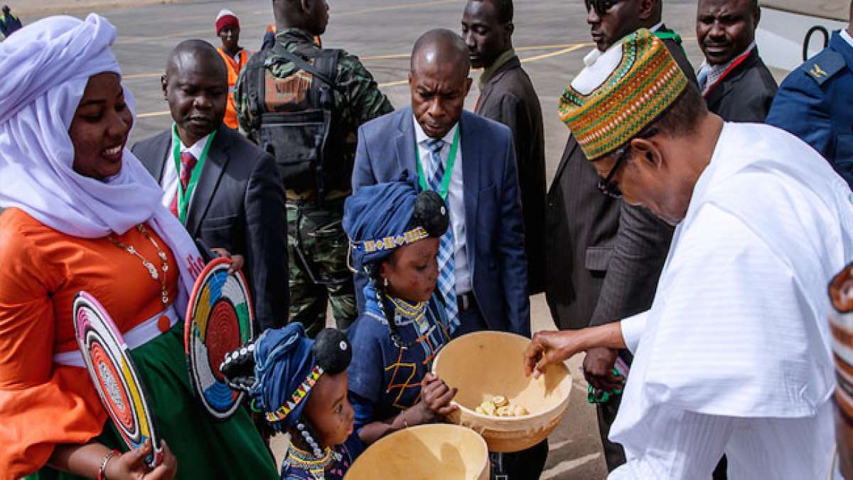Dieses Datum erinnert an die Ausrufung der Republik im Jahr 1958.