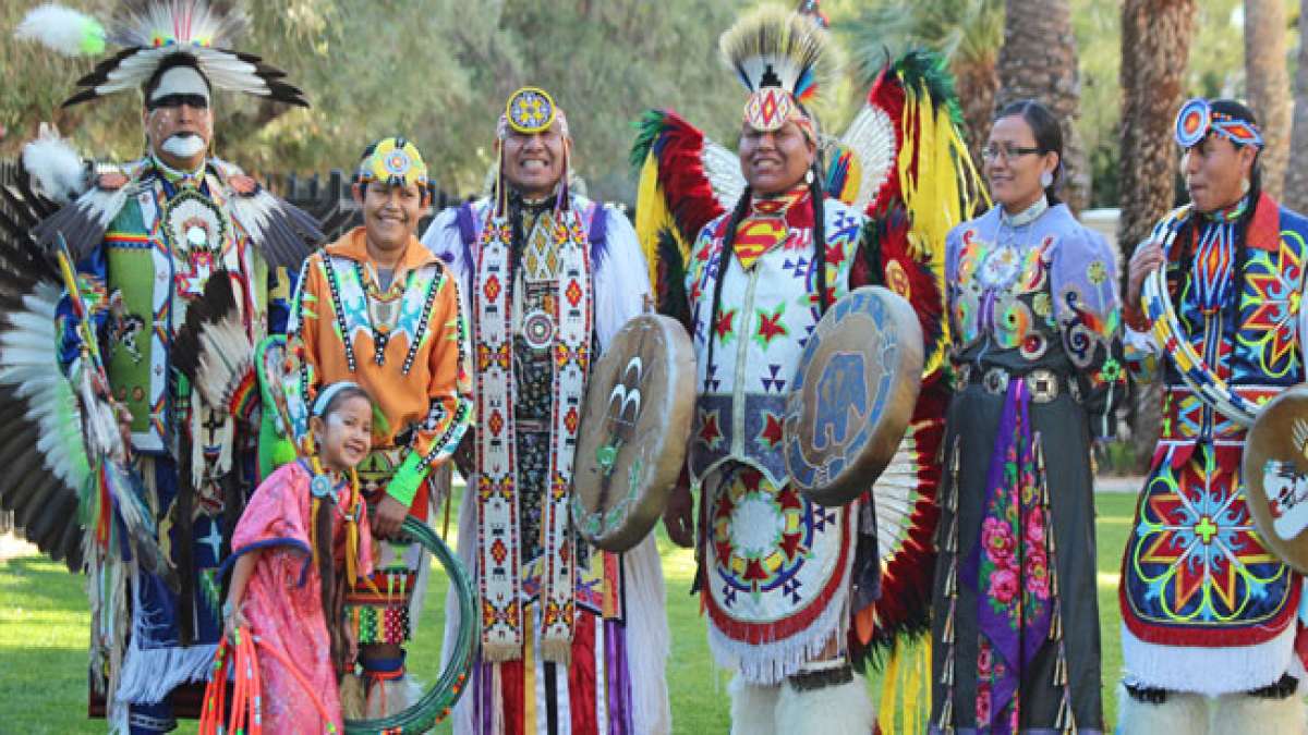 Feiern Sie den Nationalen Tag der Ureinwohner in Kanada und entdecken Sie die reiche Kultur und die wertvollen Beiträge der First Nations, Inuit und Métis.