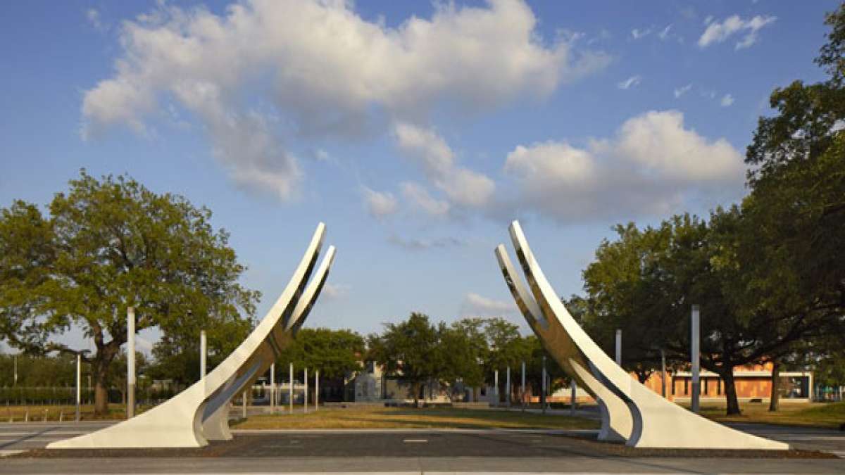 Feiern Sie den Juneteenth, den Emanzipationstag in Texas, am 19. Juni, um die historische Befreiung der Sklaven im Jahr 1865 zu ehren.