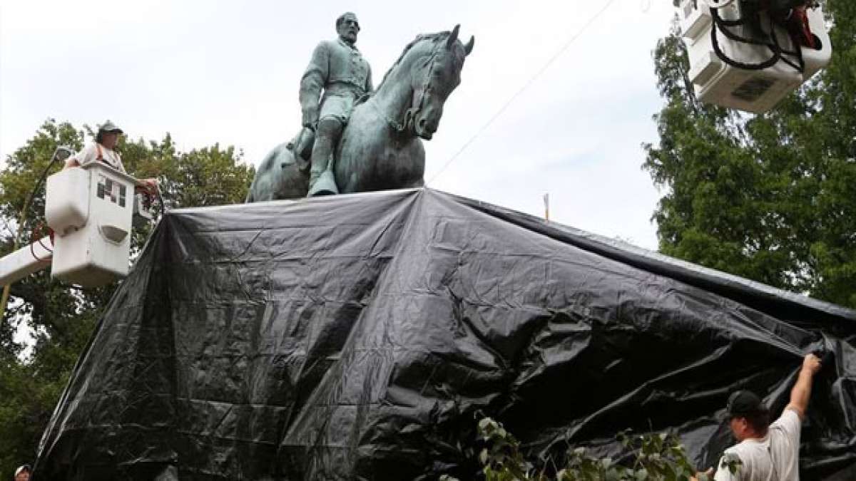 Feiern Sie das Vermächtnis von Robert E. Lee am Geburtstag eines amerikanischen Militärhelden. Feiern Sie das Vermächtnis von Robert E. Lee am Geburtstag eines amerikanischen Militärhelden.