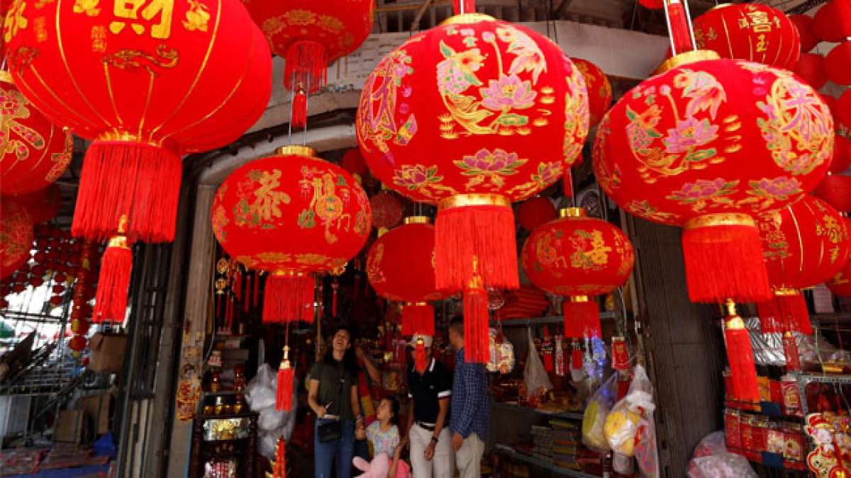 Erleben Sie die Faszination des chinesischen Neujahrsfestes und erfahren Sie mehr über die reiche Tradition der zwölf Tierzeichen im Lunisolarkalender.