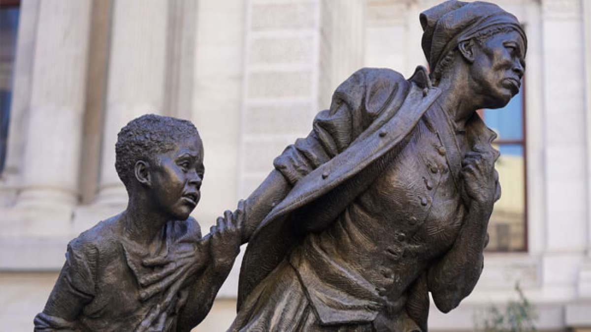 Gedenken Sie Harriet Tubman, der mutigen Verfechterin der Freiheit und Anti-Sklaverei-Aktivistin, am Harriet Tubman-Tag. Gedenken Sie Harriet Tubman, der mutigen Verfechterin der Freiheit und Anti-Sklaverei-Aktivistin, am Harriet Tubman-Tag.
