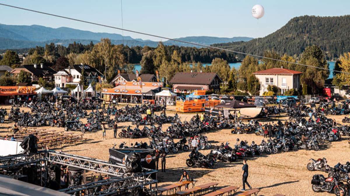 Eine Woche lang steht die Region im Zeichen von spektakulären Maschinen, aufregenden Events und unvergesslichen Momenten. Eine Woche lang steht die Region im Zeichen von spektakulären Maschinen, aufregenden Events und unvergesslichen Momenten.