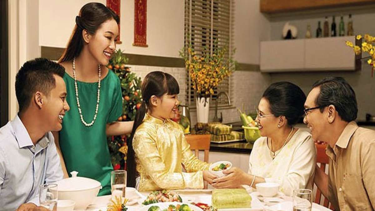 Feiern Sie den vietnamesischen Familientag am 28. Juni und entdecken Sie die Schönheit und Bedeutung der traditionellen vietnamesischen Familienwerte.