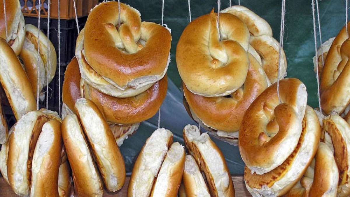 Erleben Sie ein Fest für die ganze Familie mit Gästen aus der Rhein-Ahr-Region und darüber hinaus, das Jahr für Jahr von Pfingstsamstag bis Pfingstmontag stattfindet!