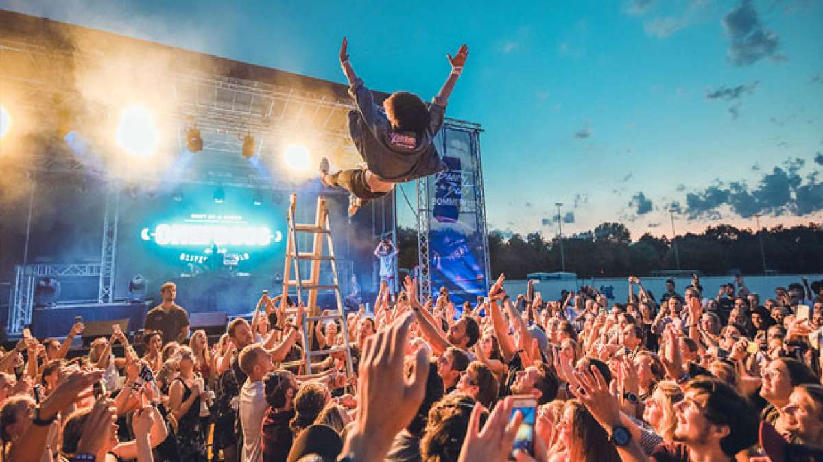 Ein unvergessliches Erlebnis für Musikliebhaber und Festivalbesucher! Ein unvergessliches Erlebnis für Musikliebhaber und Festivalbesucher!