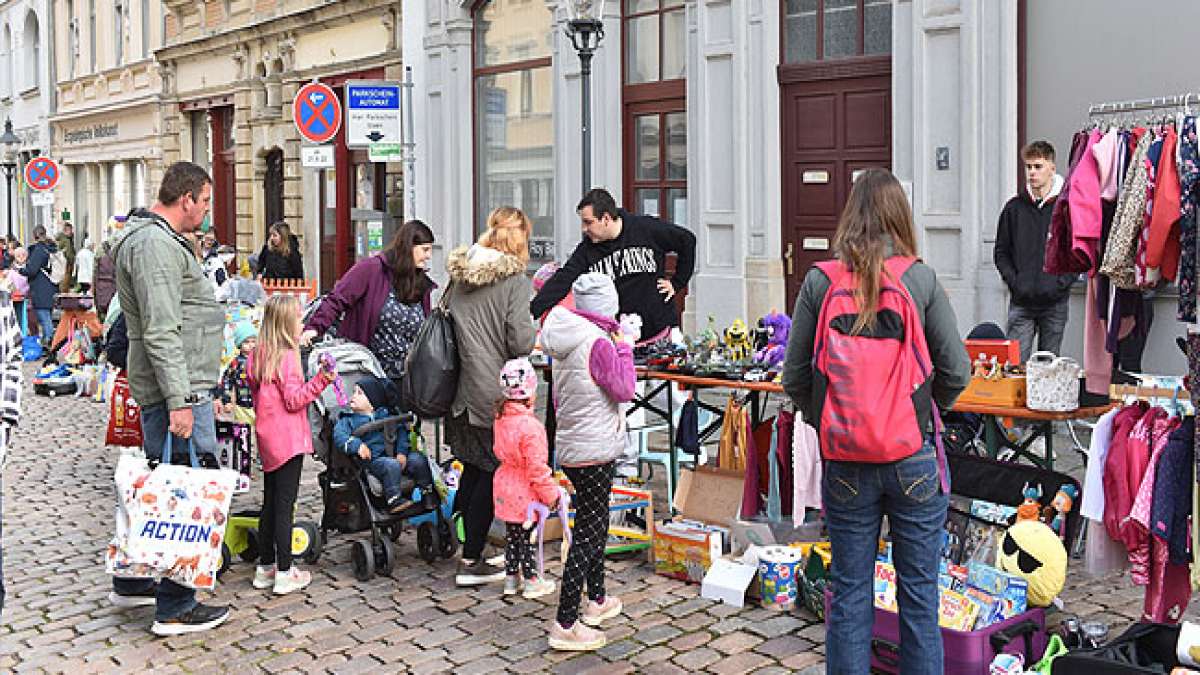 Die Veranstaltung findet in der Altstadt von Freiberg entlang der Weingasse, Heubnerstraße und Herderstraße statt.