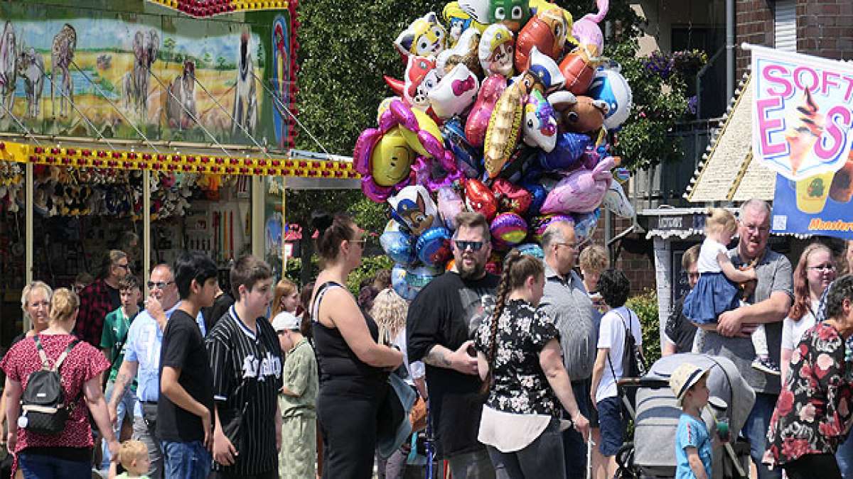 Ein lebendiges Volksfest voller Geschichte, Gemeinschaft und unvergesslicher Momente.