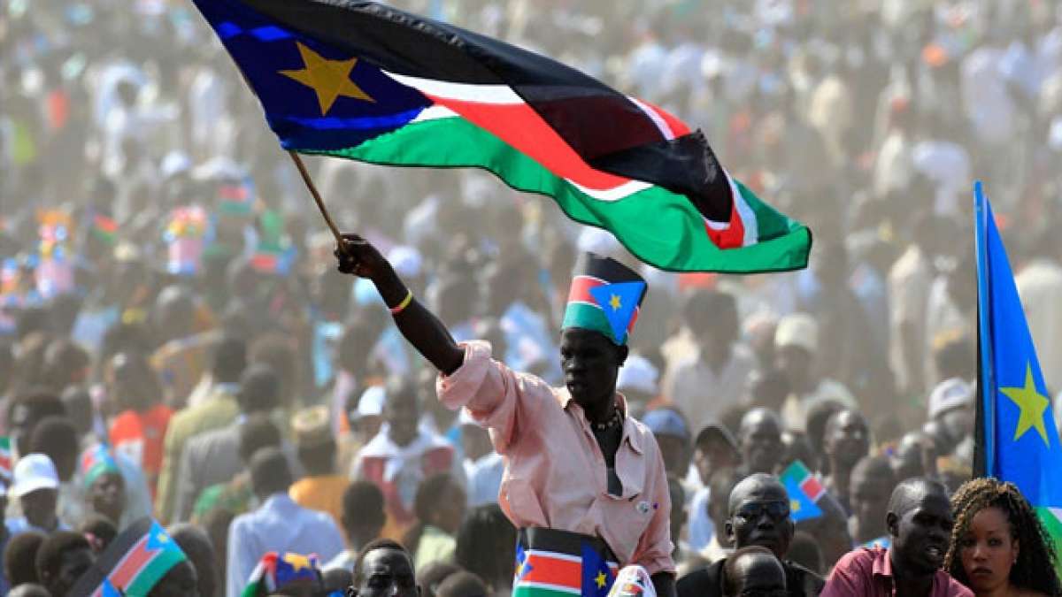 Feiern Sie den Unabhängigkeitstag des Südsudan und erinnern Sie sich an den historischen Moment, als das Land 2011 seine Unabhängigkeit erlangte.
