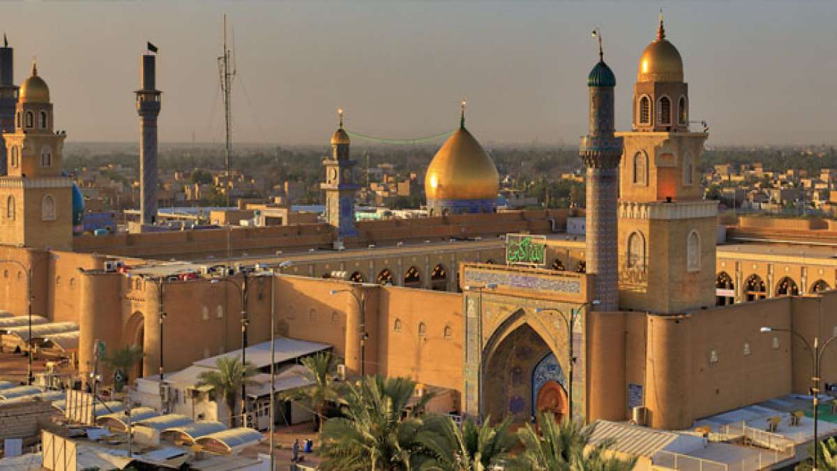 Feiern Sie den Tag der Republik im faszinierenden Irak, einem Land mit einer reichen Geschichte und der ältesten Zivilisation der Welt. Feiern Sie den Tag der Republik im faszinierenden Irak, einem Land mit einer reichen Geschichte und der ältesten Zivilisation der Welt.