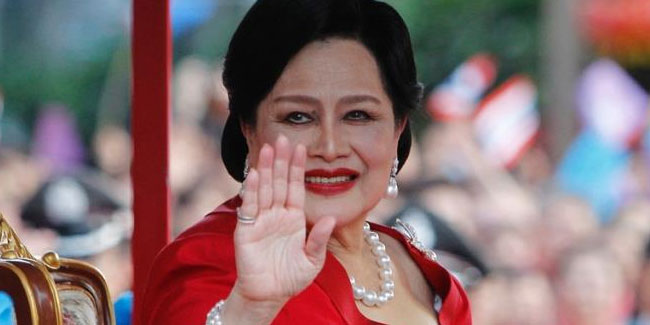12. August - Der Geburtstag Ihrer Majestät der Königin und der nationale Muttertag in Thailand