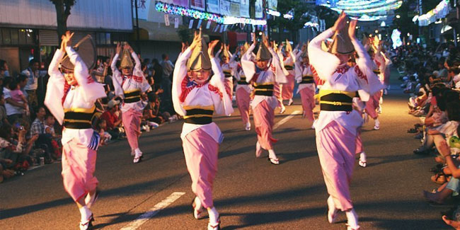 15. August - Bon-Festival oder Awa-Tanzfest in Japan