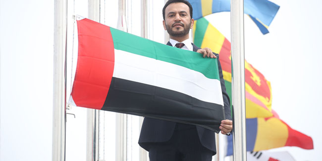 3. November - Tag der Flagge der Vereinigten Arabischen Emirate