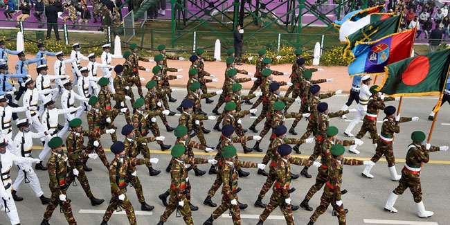 Tag der Streitkräfte in Griechenland - Tag der bewaffneten Streitkräfte in Bangladesch
