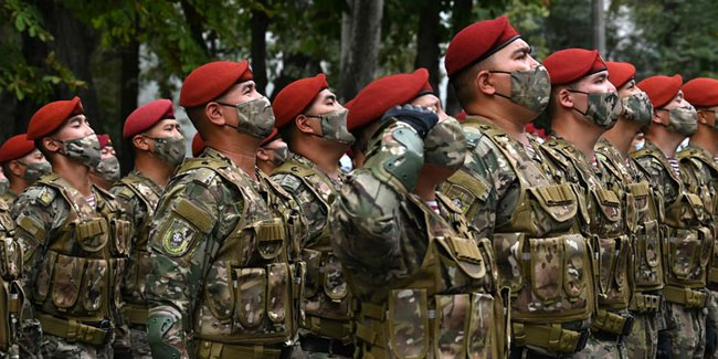 24. August: Tag der internen Truppen in Kirgisistan