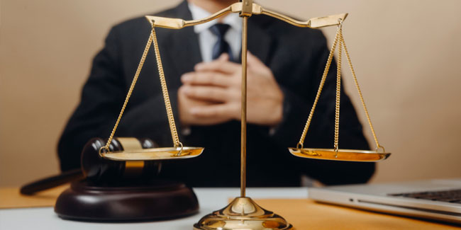 14. April: Be Kind to Lawyers Day