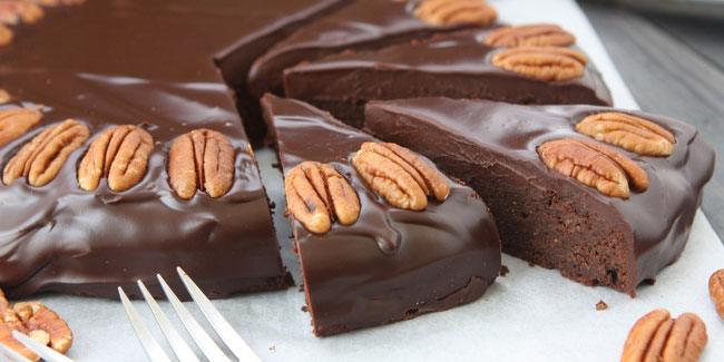 22. August - Nationaler Tag der Pekannusstorte und Nationaler Tag des Pfirsichs in den USA