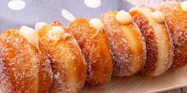 14. September: Nationaler Tag des mit Sahne gefüllten Krapfens & Hoagie Day in den USA