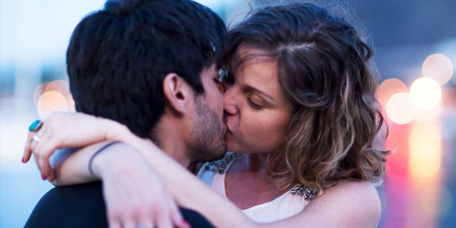 25. August: Tag des Kusses und der Versöhnung