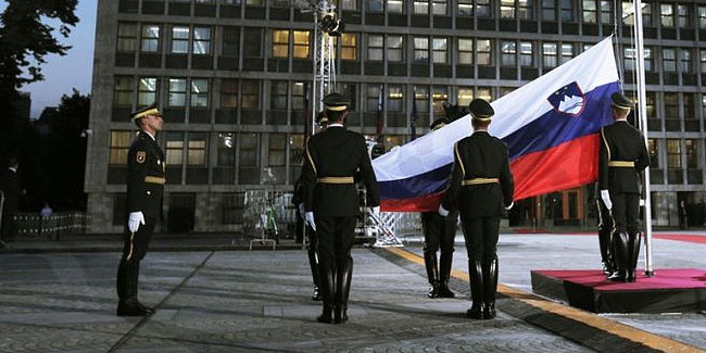 7. April - Tag der slowenischen Flagge
