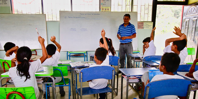 13. April - Tag des Lehrers in Ecuador
